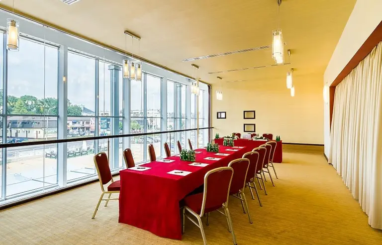 MCC Mazurkas Conference Centre & Hotel - zdjęcie 1