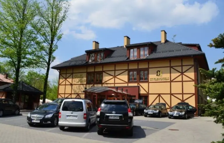 Hotel Diament Bella Notte Katowice Chorzów - photo 1