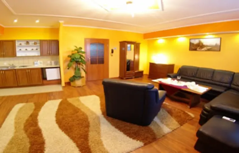 Hotel Gloria - zdjęcie 1