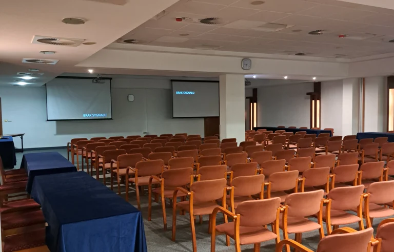 Zakrzówek Konferencje i Eventy (dawniej Hotel Sympozjum Kraków) - zdjęcie 1
