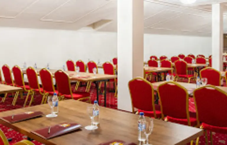 Royal Hotel Modlin - zdjęcie 1