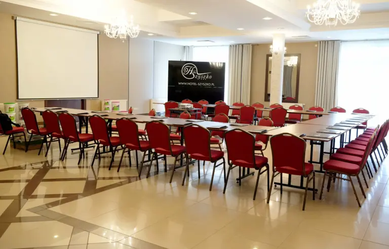 Sala konferencyjna - ustawienie szkoleniowe