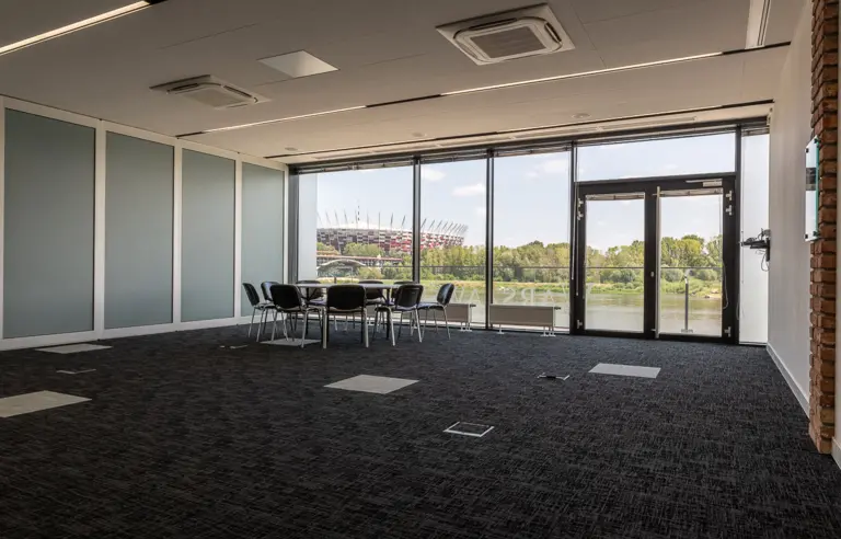 WTW Wioślarska 6 - zdjęcie 1