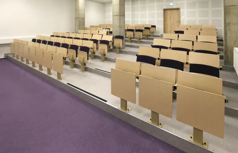 Akademia Humanistyczno-Ekonomiczna w Łodzi - zdjęcie 1