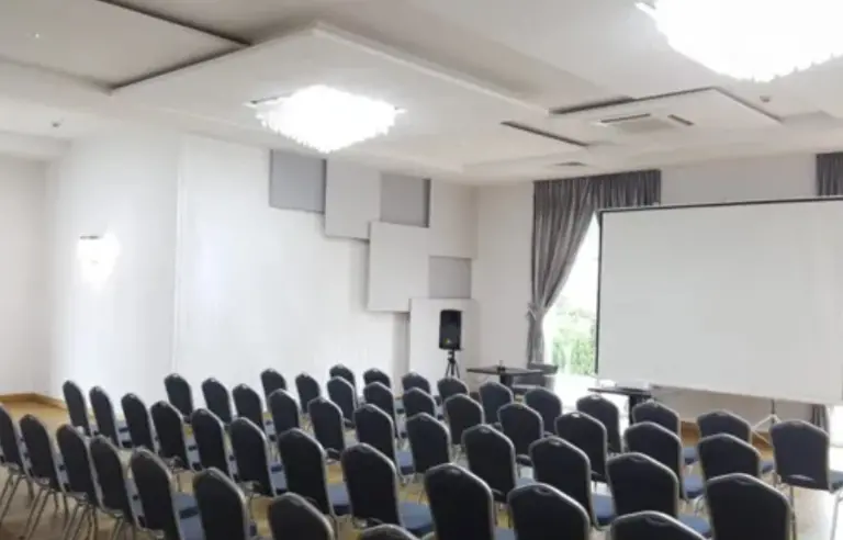 Czarny Staw Hotel - photo 1