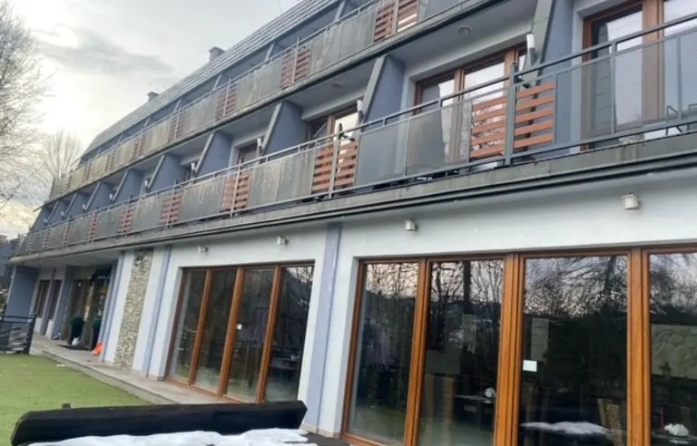 Polaris Hotel Rooms & Apartments - photo 1