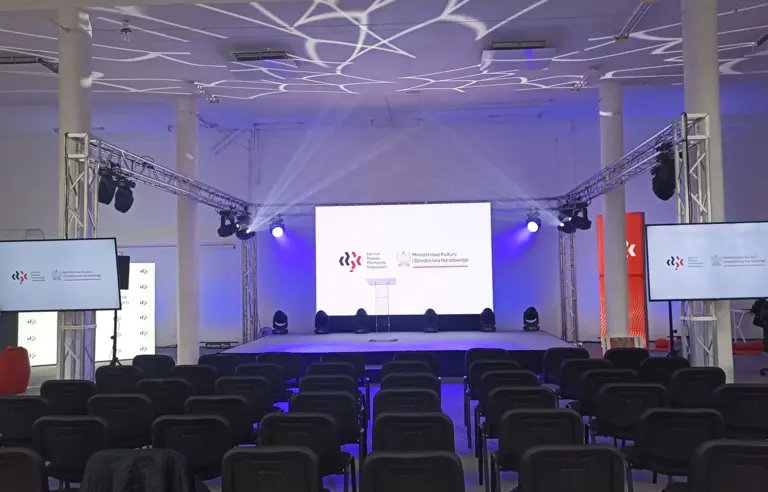 Instytut Przemysłów Kreatywnych - zdjęcie 1