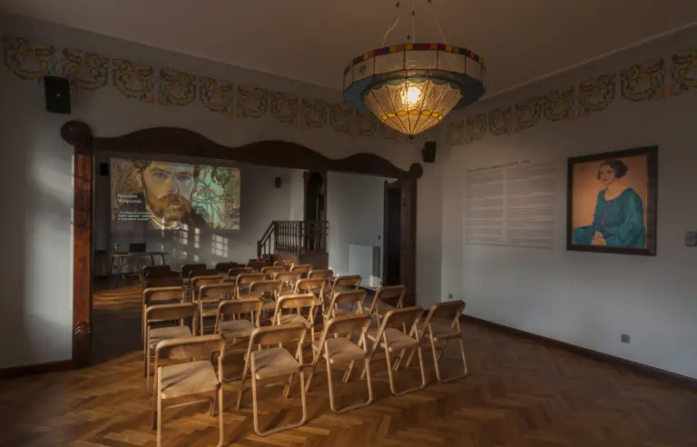 Sala Izy Żeleńskiej w Muzeum Witrażu