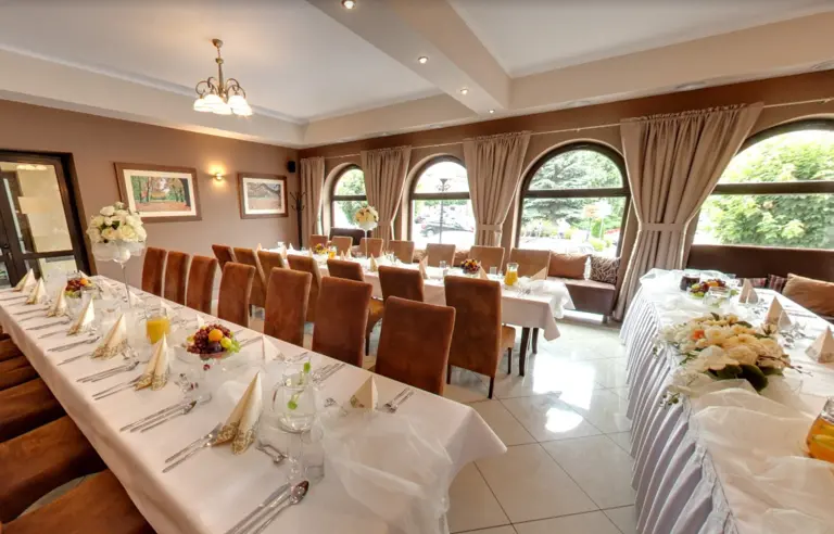 Hotel Vis a Vis - photo 1