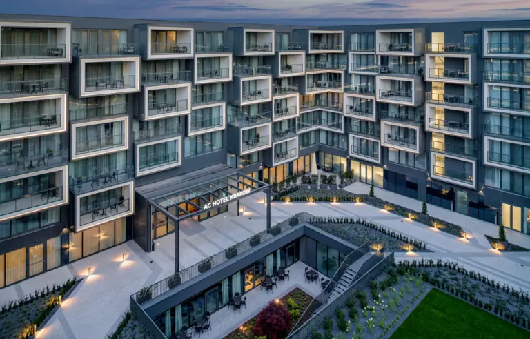 AC Hotel by Marriott Krakow Wejście główne do hotelu