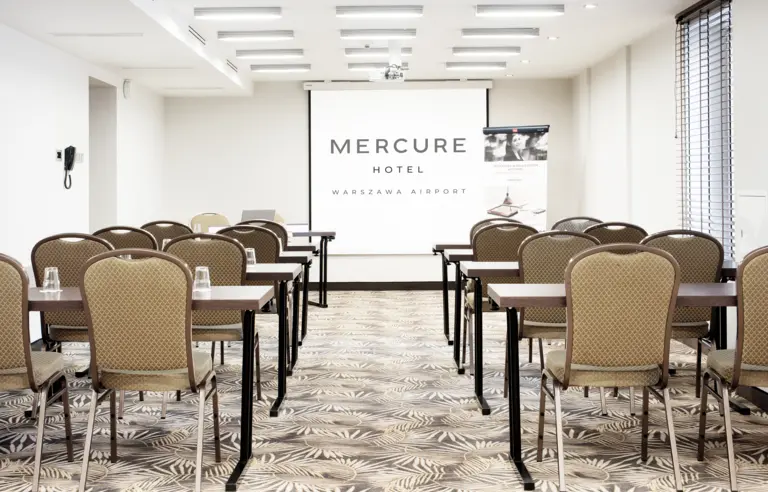 Mercure Warszawa Airport - zdjęcie 1