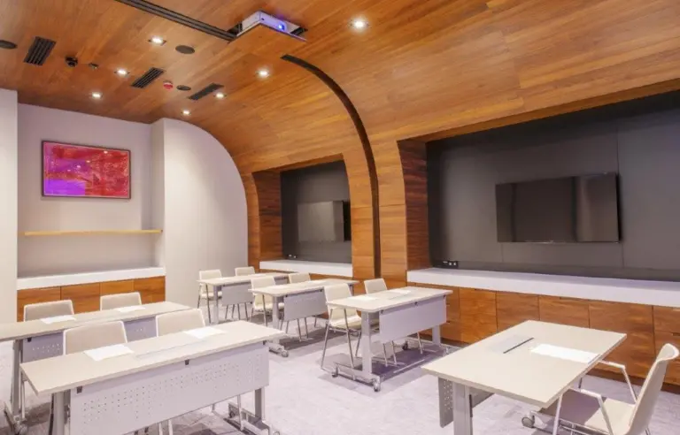 DoubleTree by Hilton Wroclaw - zdjęcie 1