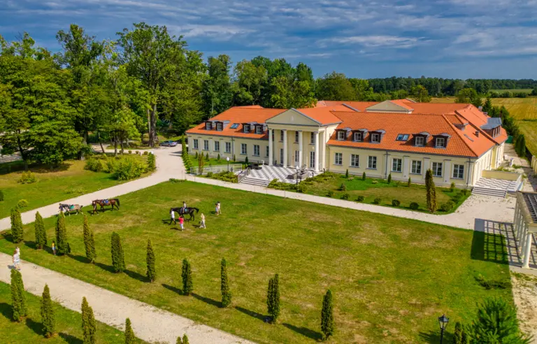 Hotel Pałac Alexandrinum - photo 1
