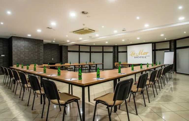 Hotel La Mar - photo 1