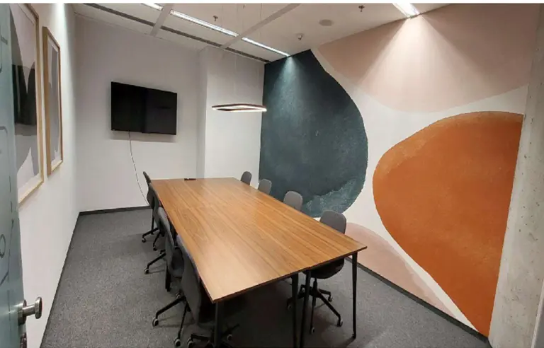 Wolf Marszałkowska - zdjęcie 1