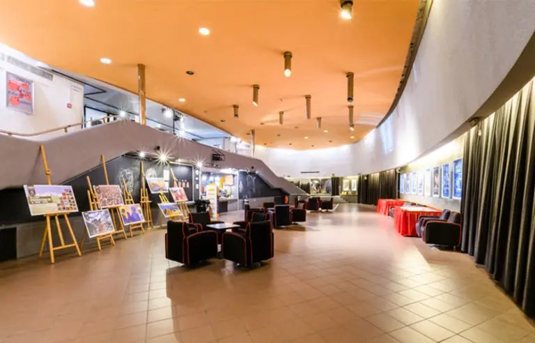 Kino Luna - zdjęcie 1