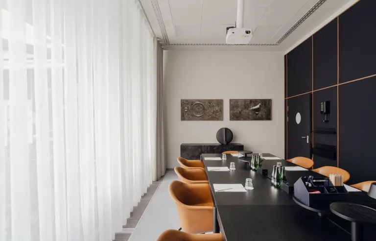 PURO Wrocław Stare Miasto - zdjęcie 1