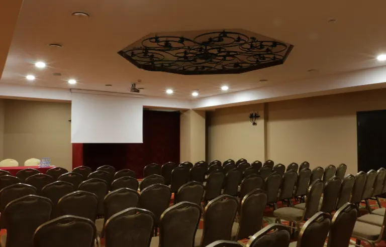 Hotel Zamek Ryn - zdjęcie 1