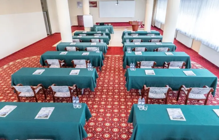 Hotel Gołębiewski Białystok - photo 1