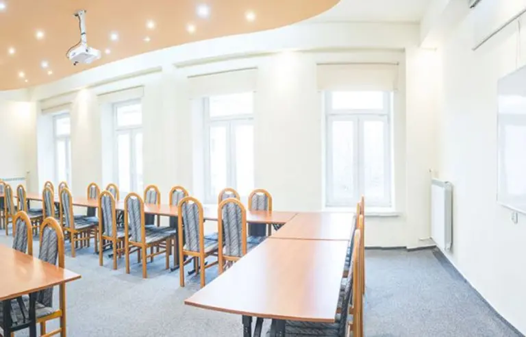 Spółdzielcze Centrum Szkoleniowo-Konferencyjne Żurawia - zdjęcie 1