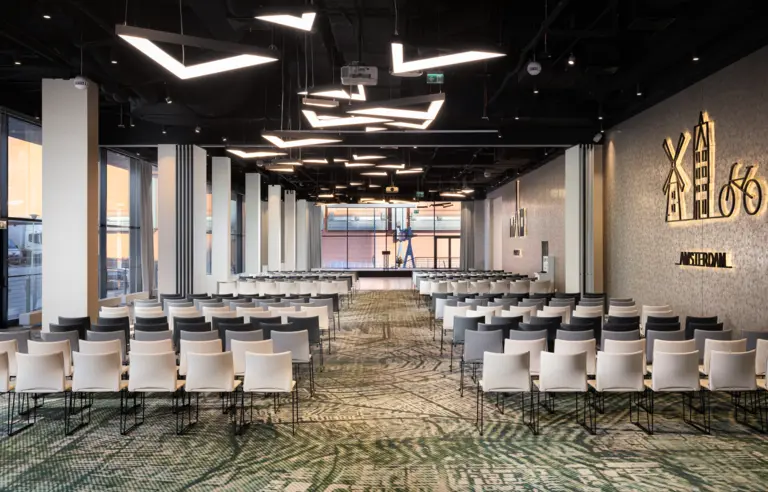 Novotel Poznań Centrum - photo 1