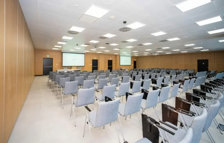 Orientarium Łódź - Centrum konferencyjno - szkoleniowe - zdjęcie 1