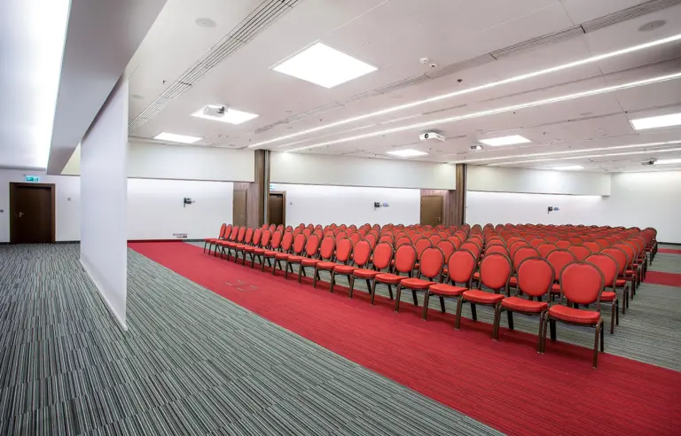 Qubus Hotel Bielsko-Biała - photo 1