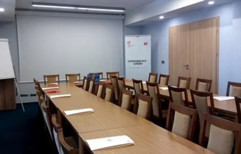 Centrum Szkoleniowo-Konferencyjne Uniwersytetu Łódzkiego (ul. Rogowska) - photo 1