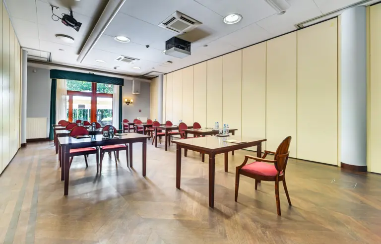 Hotel Pan Tadeusz - photo 1