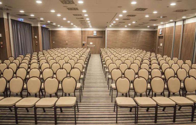 Holiday Inn Krakow City Centre - photo 1