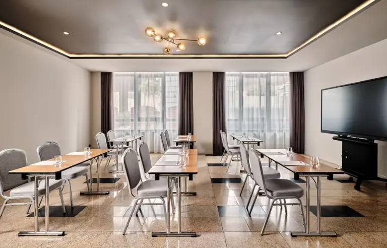 Leonardo Royal Warsaw - photo 1