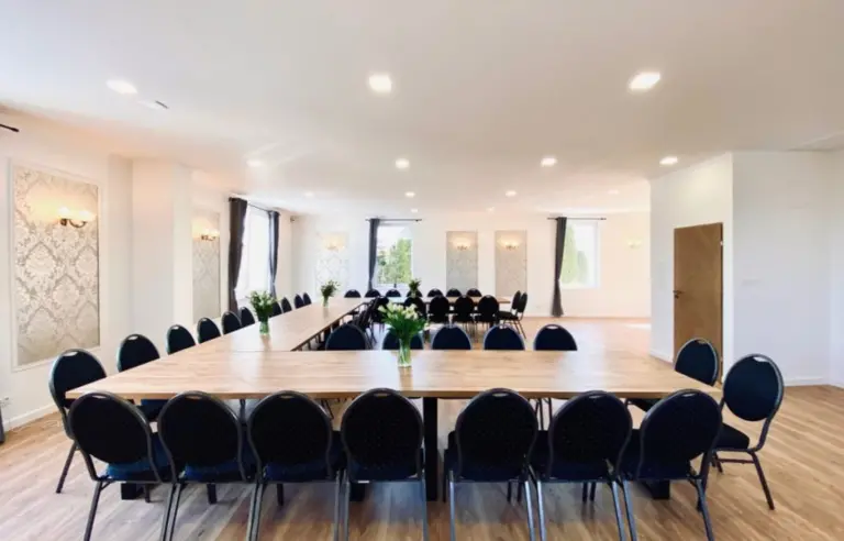 Go party Glam Room Warszawa sala konferencyjna