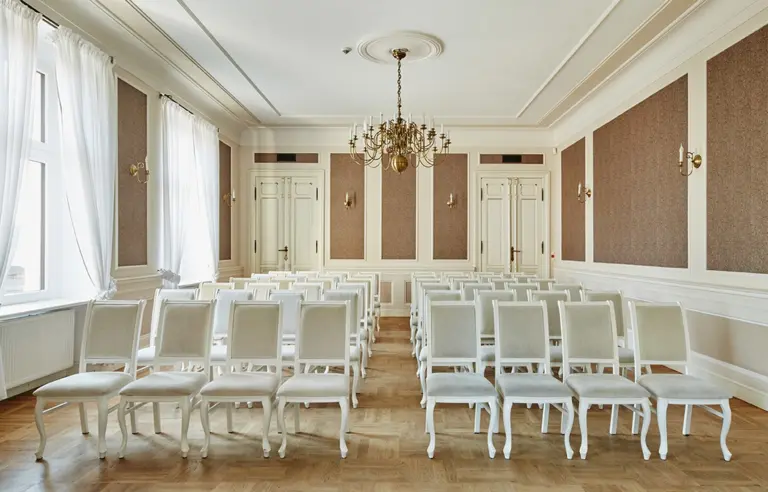 Pałac w Orli - zdjęcie 1