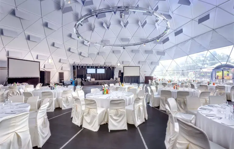 Holiday Inn Resort Warszawa Józefów - photo 1