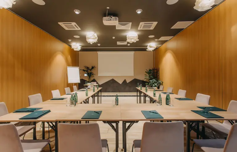 Green Mountain Hotel - photo 1