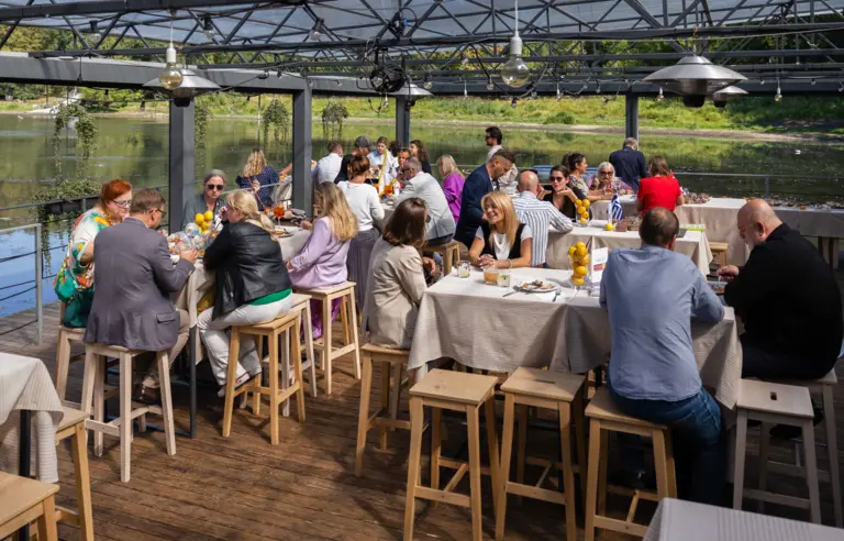 MIEJSCE - zdjęcie 1