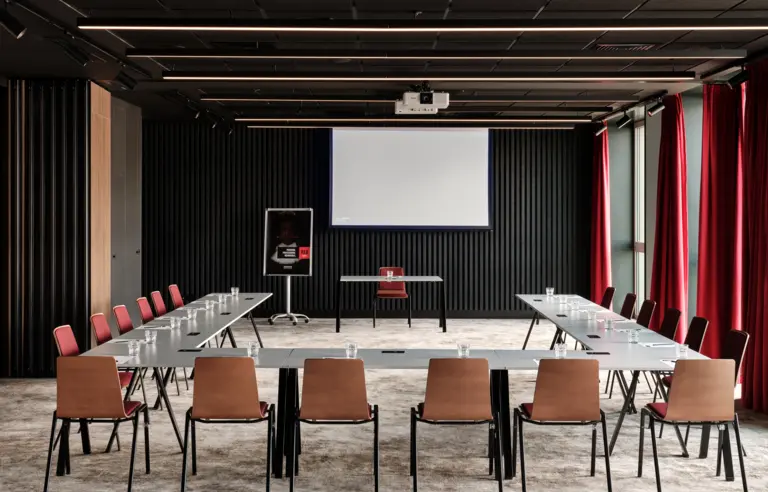 Radisson RED Hotel & Radisson RED Apartments Kraków - photo 1