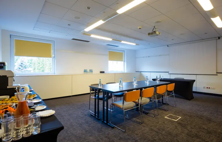 Novotel Warszawa Airport - photo 1