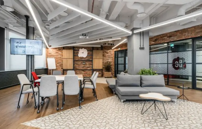 Brain Embassy Konstruktorska 11 - zdjęcie 1