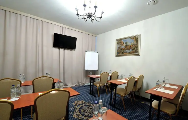 Hotel Centrum Sosnowiec - photo 1