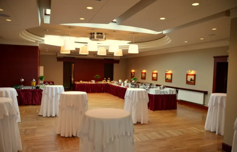 Hotel Restauracja Wawrzyniak - zdjęcie 1