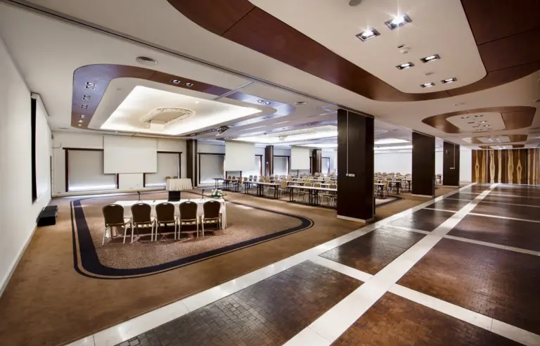 Król Kazimierz Hotel & SPA - zdjęcie 1