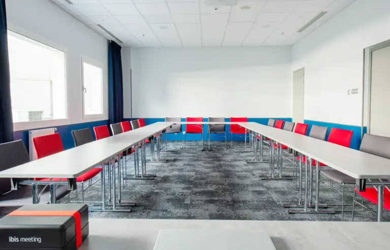 ustawienie w podkowę