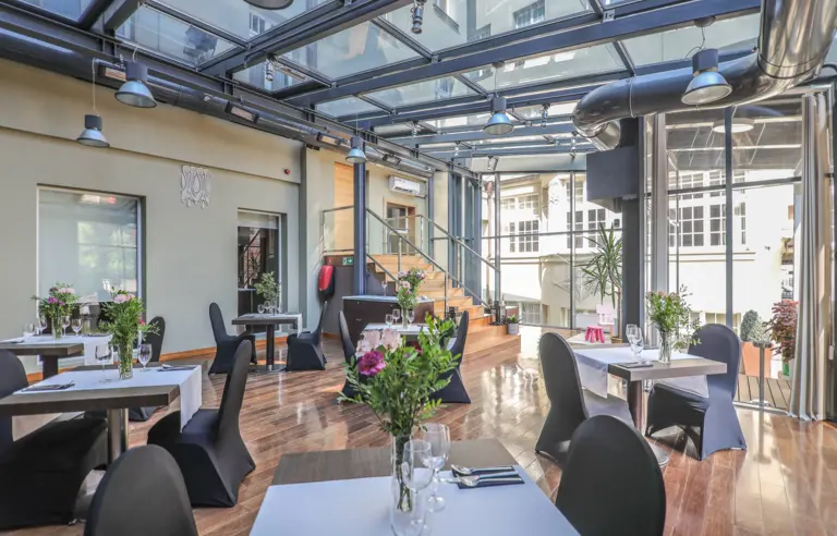 Hotel NH Poznań - zdjęcie 1