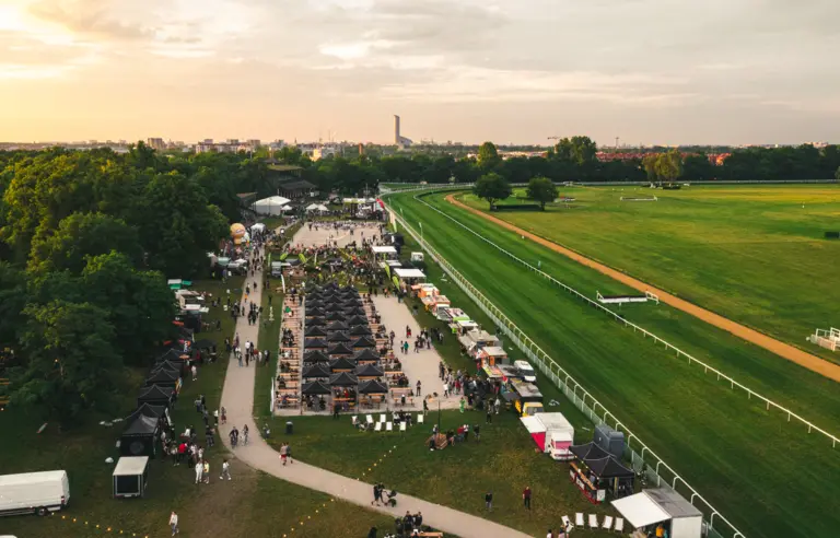 Wrocławski Tor Wyścigów Konnych - Partynice - zdjęcie 1