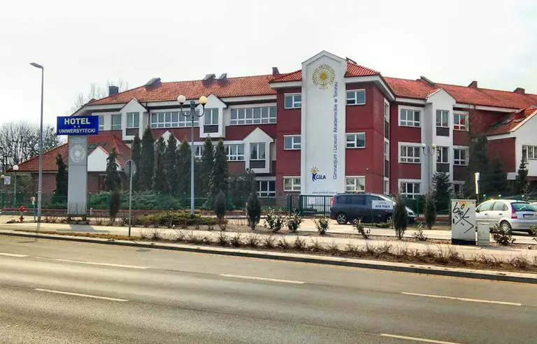 Hotel Uniwersytecki - zdjęcie 1