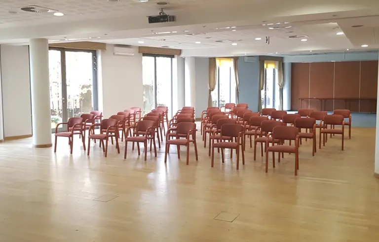 Zakrzówek Konferencje i Eventy / Sympo Apartments (dawniej Hotel Sympozjum Kraków) - zdjęcie 1
