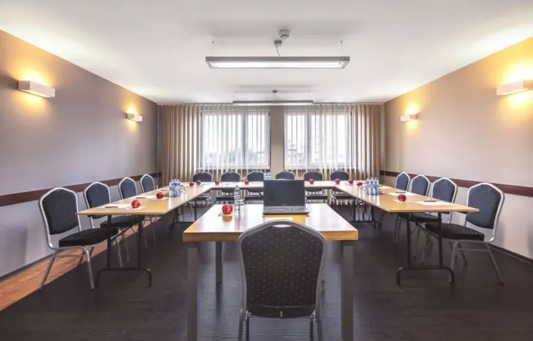 Hotel Tarnovia - photo 1