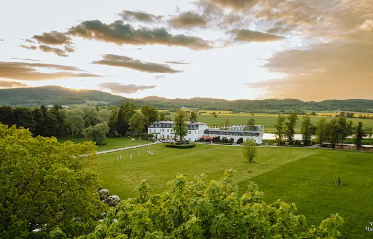 Hotel Pałac Pakoszów - photo 1