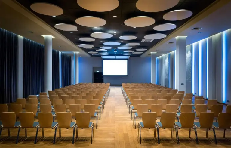 Metropol Hotel Katowice - zdjęcie 1